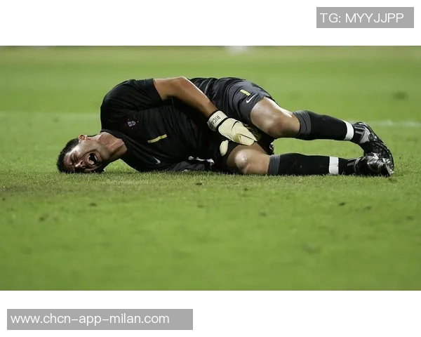 内马尔积极恢复训练专注提升左膝力量为复出做好准备